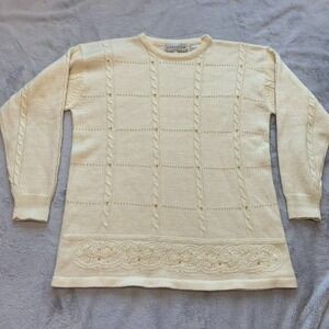 Vintage High Gate Ltd Women Size Large Wool Blend Sweater Decroative Pearl Beads